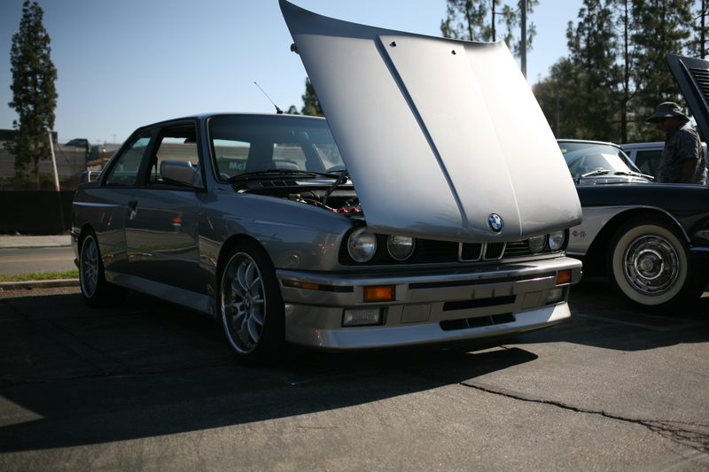 Illustration for article titled Supercar Sunday. Here are pictures.